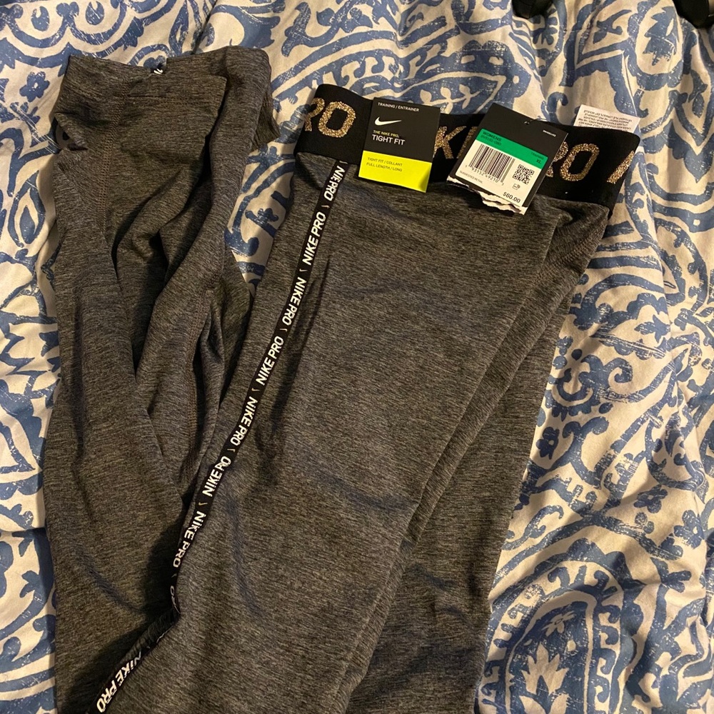 Nike leggings